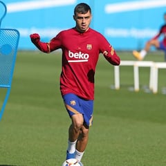 Pedri: "A veces, me siento como un canterano más"