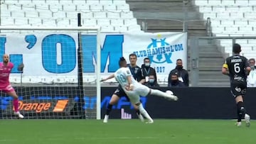 El golazo de volea de Payet en el Olympique Marsella vs Lorient