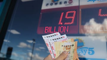 After the crazy jackpot won last week Powerball lottery is back with a more modest prize pool. Find out the winners.