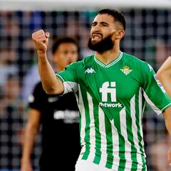 La ‘quinta’ de los 30 hipoteca el mercado del Betis