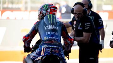 Fabio Quartararo con la Yamaha de MotoGP.