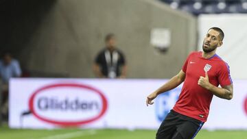 Dempsey: "Tenemos que ponerle las cosas difíciles a Messi"