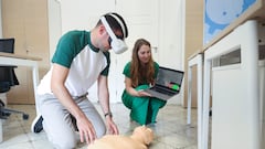 La pareja malagueña que ha creado unas gafas que permiten salvar vidas