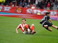 04/01/26 PARTIDO SEGUNDA DIVISION
SPORTING DE GIJON - MALAGA
ENTRADA DE OLIVAN A LARRUBIA QUE SUPUSO TARJETA ROJA