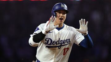 Los Angeles (United States), 03/07/2024.- Los Angeles Dodgers' Shohei Ohtani reacts as he hits a homer during the seventh inning of the MLB game between the Los Angeles Dodgers and the Arizona Diamondbacks in Los Angeles, California, USA, 02 July 2024. EFE/EPA/ALLISON DINNER
