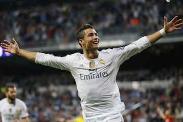 Cristiano Ronaldo resolvió el cerrado duelo con una anotación en el tiempo extra, suficiente para hundir por una noche a su rival.