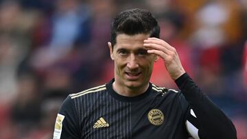 Pesimismo en el Barcelona por Robert Lewandowski