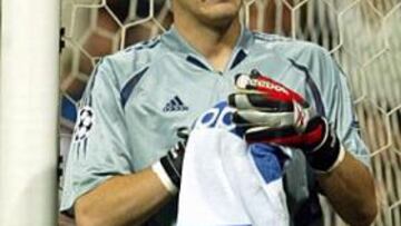 <b>CENTRADO. </B>Casillas asegura que sólo le preocupa el tema deportivo, "lo demás lo llevan otras personas".