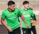 El único campeón del mundo en la historia del Elche aconseja a Lucas Cepeda: “Que trate de...”