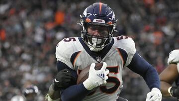 El wide receiver Jerry Jeudy y el linebacker Bradley Chubb fueron dos de los cinco jugadores que los Broncos a&ntilde;adieron a la lista de COVID-19.