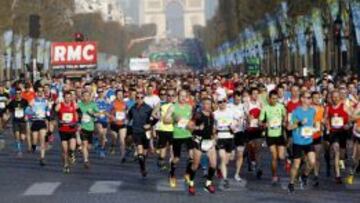 Un momento de la carrera del Marat&oacute;n de Par&iacute;s del a&ntilde;o pasado. 