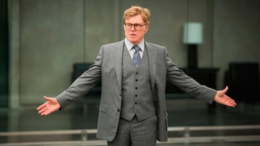El papel más extraño de Robert Redford a sus 82 años en todo un fenómeno de masas adolescente