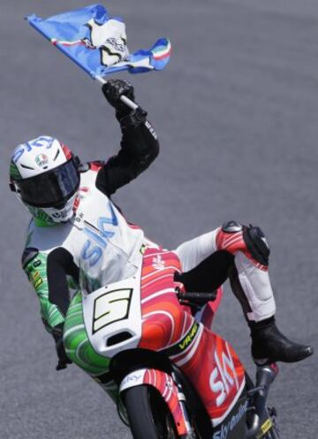 Romano Fenati tras ganar la carrera de Moto3.