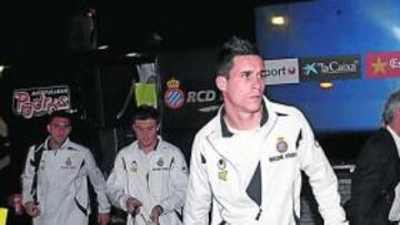 <b>LLEGARON EN AVIÓN. </b>Los hombres del Espanyol aterrizaron en Villanubla en la noche de ayer.