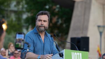 El portavoz de Vox en el Congreso, Iván Espinosa de los Monteros, durante el acto de cierre de campaña de Vox, en la Plaza de Colón, a 21 de julio de 2023, en Madrid (España). Este es el último acto de la campaña electoral de Vox de cara a las elecciones generales del próximo domingo 23 de julio. Vox ha elegido este escenario como es habitual cuando hace mítines multitudinarios. Los líderes del PSOE, de Vox y de Sumar, han coincidido en la elección de Madrid para el último acto de campaña.
21 JULIO 2023
Jesús Hellín   / Europa Press
21/07/2023