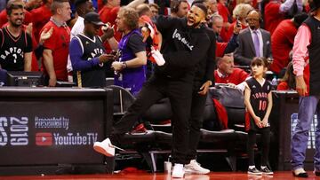 La banda originaria de California solicit&oacute; al cantante canadiense que se mantenga sentado en los duelos de las Finales de la NBA efectuados en Oakland.
 