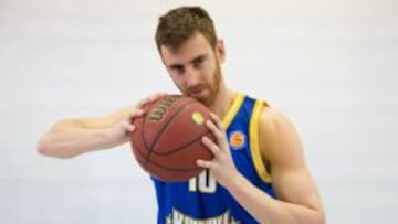 Víctor Claver, de nuevo feliz con el baloncesto en su etapa en Rusia.