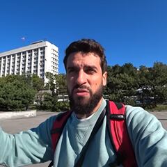 Un español vuela hasta una ‘ciudad prohibida’ de Rusia y no puede creer lo que descubre: “Está lleno de coches japoneses”