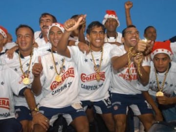 Nuevamente aparece Junior en una remontada. Está vez en una final ante Nacional. En Barranquilla ganó 3-0 y en la vuelta en Medellín, se dio un partido emocionante, donde los verdes ganaron 5-2. Desde el punto penal sería el equipo rojiblanco el campeón, dejando un partido para la historia del FPC.