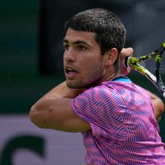 Alcaraz rebaja otra vez a Auger-Aliassime en Indian Wells
