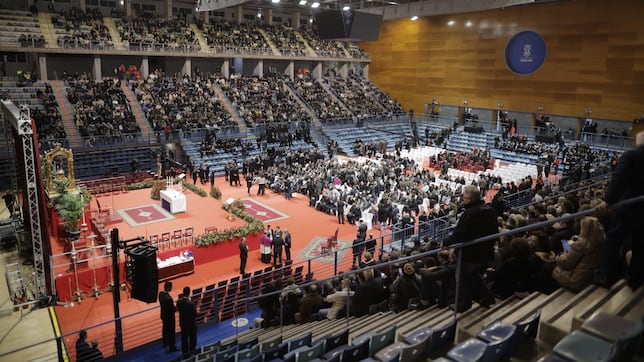 La misa funeral en Huelva por las víctimas del accidente en Adamuz - AS.com