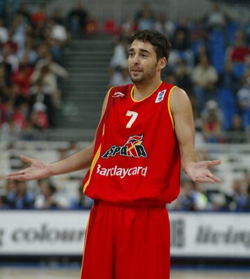 En el Eurobasket de Belgrado 2005, la Selección fue arrollada en el partido por el tercer puesto ante Francia por 98-68.