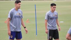 Omar Gonz&aacute;lez entrenando con LA Galaxy