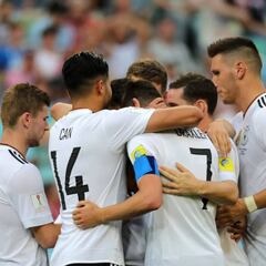 Alemania se impone a Camerún y va contra México en semis