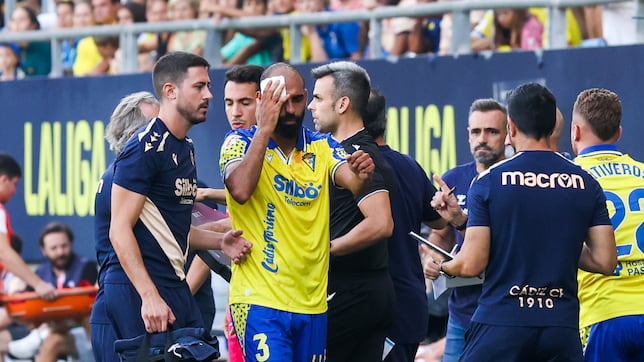 Fali, de héroe a villano y al banquillo