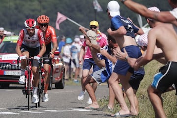 Thomas de Gendt se llevó la victoria en la etapa 8 del Tour de Francia. Julian Alaphilippe es el nuevo líder de la general y los colombianos se mantienen en el top 15 de la clasificación. 