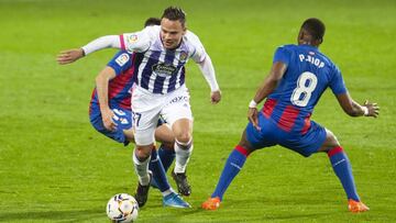 13/02/21 PARTIDO PRIMERA DIVISION
EIBAR - VALLADOLID
OLIVEIRA jugador del SD EIBAR, ROQUE MESA jugador Del Real Valladoliz y P. DIOP "centrocampista" jugador del SD EIBAR
