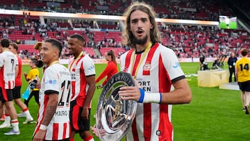 Yarek, con el título de la Supercopa de Holanda