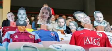 Maniquís en las gradas de la liga bielorrusa