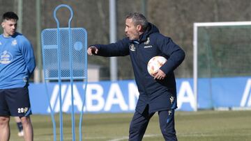 Óscar Cano en un entrenamiento del Deportivo.