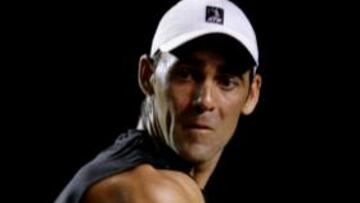 <b>EN CUARTOS.</b> Óscar Hernández se ha colocado en los cuartos de final del torneo de Buenos Aires.