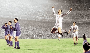 La Saeta Rubia consiguió en su primera temporada, 1953-54, un total de 27 tantos en 28 encuentros. 