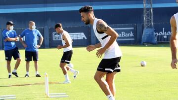 Juande Rivas, en el entrenamiento de este jueves.