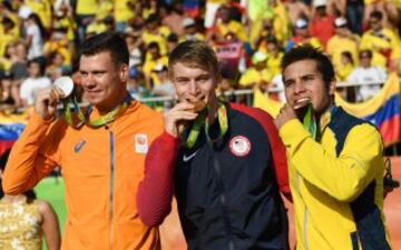 Lágrimas, oro y bronce para Colombia con Mariana y Ramírez