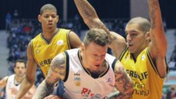 El Gran Canaria vence en la prórroga al Obradoiro