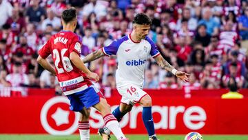 Ríos Reina durante el Granada - Eibar