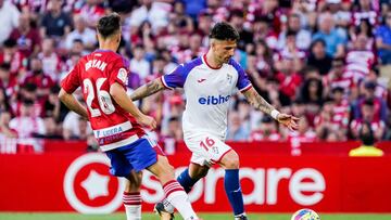 Ríos Reina durante el Granada - Eibar