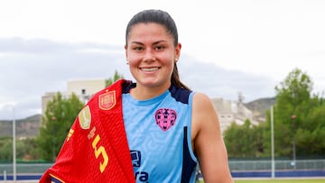 María Méndez posa para AS un día después de repetir convocatoria con la Selección española.