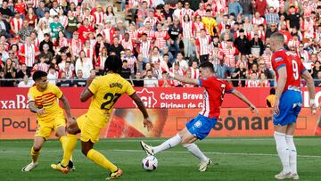 Soccer Football - LaLiga - Girona v FC Barcelona - Estadi Montilivi, Girona, Spain - May 4, 2024 Girona's Miguel Gutierrez scores their third goal REUTERS/Albert Gea