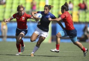 En rugby femenino la selección cayó eliminada ante Francia.