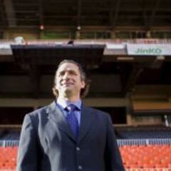 Pizzi busca a un español como preparador de arqueros