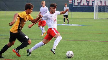 Sentirse una estrella del fútbol estudiando en EEUU es posible