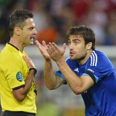 La opción de Sokratis se complica