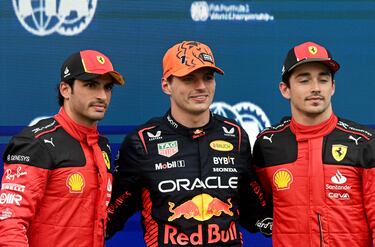 Sainz aguanta el arreón pero el Aston Martin no destaca