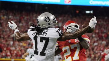 Raiders wide receiver Davante Adams was clearly upset after their 30-29 loss to the Chiefs, as he shoved a cameraman to the ground walking off the field.