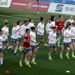 España se codea con países que
la golean en número de licencias